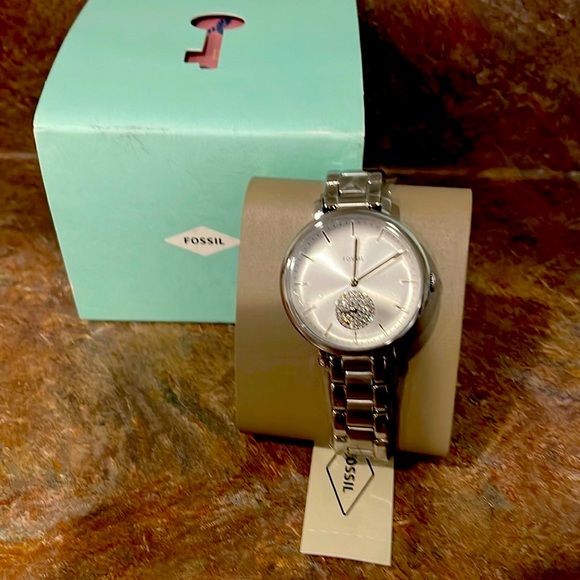 Women's Stainless Steel Fossil Watch -36mm - Picture 5 of 8